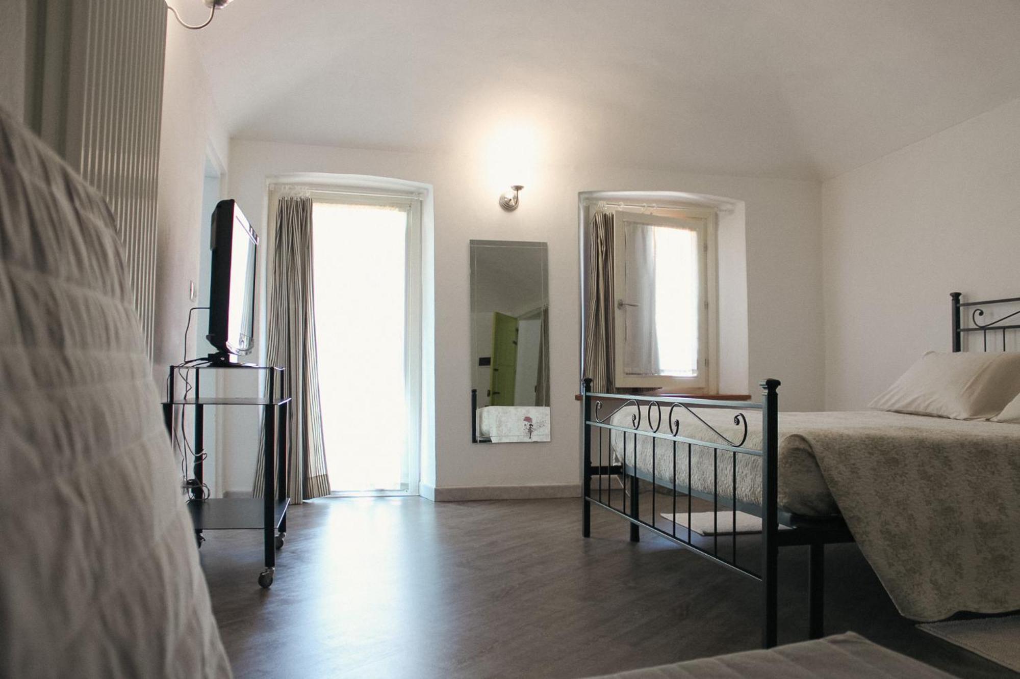 Bed&Braja Hotell Vische Exteriör bild