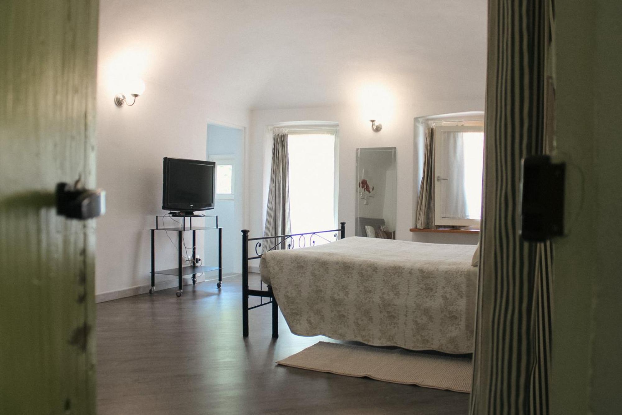 Bed&Braja Hotell Vische Exteriör bild